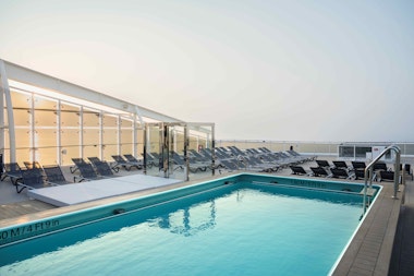 1738233282-zen-pool.jpg