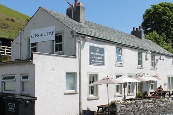 Keswick dog friendly pub White Horse
