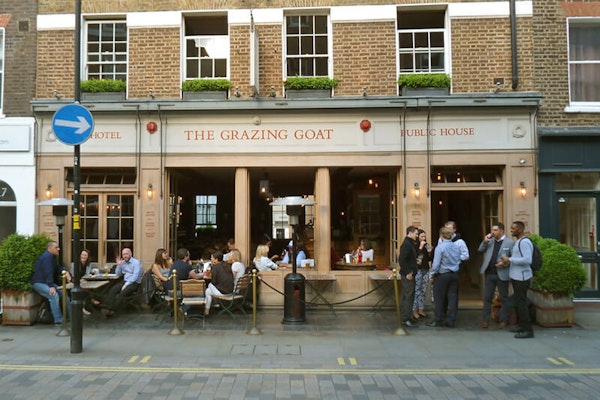 London dog friendly pub Grazing Goat
