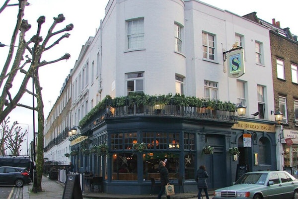 London dog friendly pub Spread Eagle