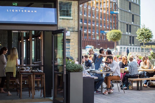 London dog friendly pub The Lighterman