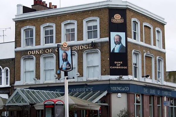 London dog friendly pub Duke of Cambridge