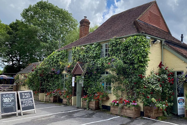 New Forest dog friendly pubs The Compass