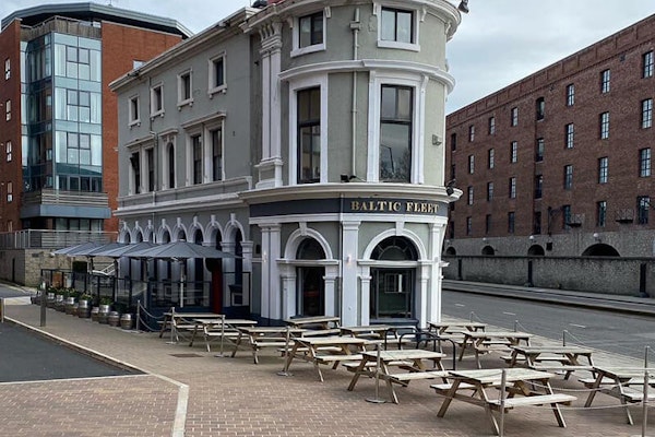 Liverpool dog friendly pubs Baltic Fleet