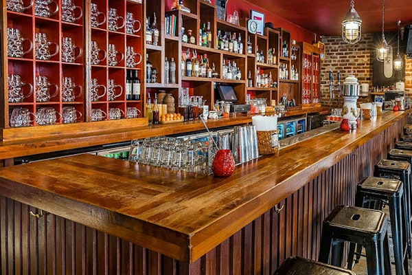 Liverpool dog friendly pubs Salt Dog Slims