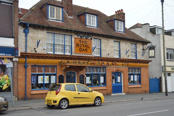 Weymouth dog friendly pub Royal Oak