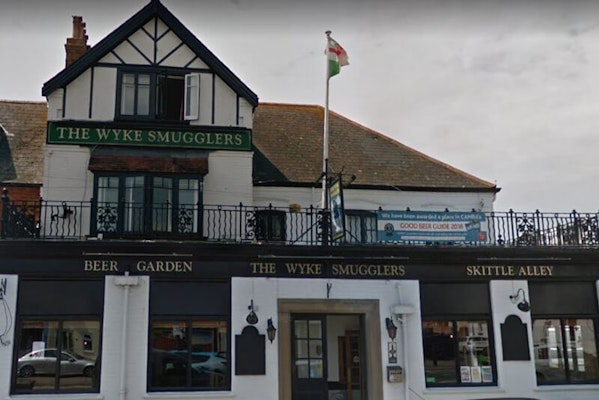 Weymouth dog friendly pub Wyke Smugglers