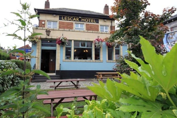 Sheffield dog friendly pub Lescar