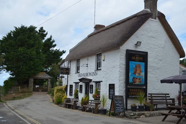 Newquay dog friendly pub Old Albion