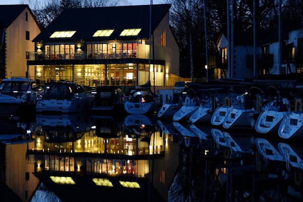 Windermere dog friendly pub Boathouse