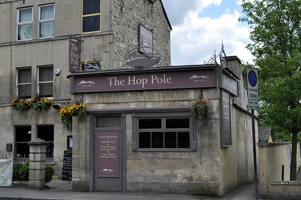 Bath dog friendly pub The Hop Pole