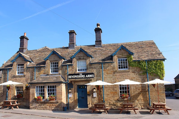 Bakewell dog friendly pub Devonshire Arms