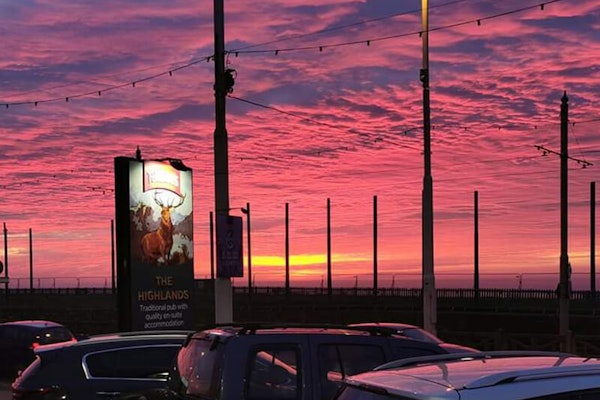 Blackpool dog friendly pub Highlands 