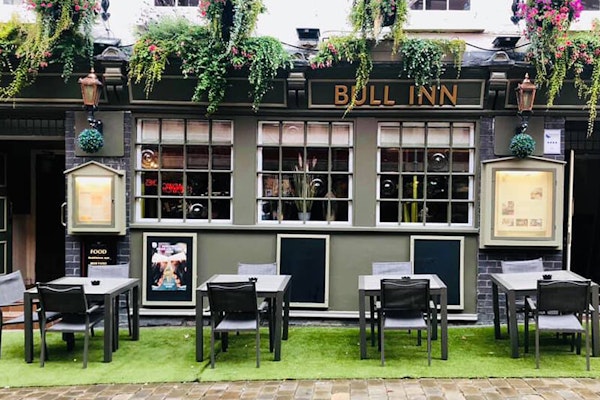 Shrewsbury dog friendly pub Bull Inn