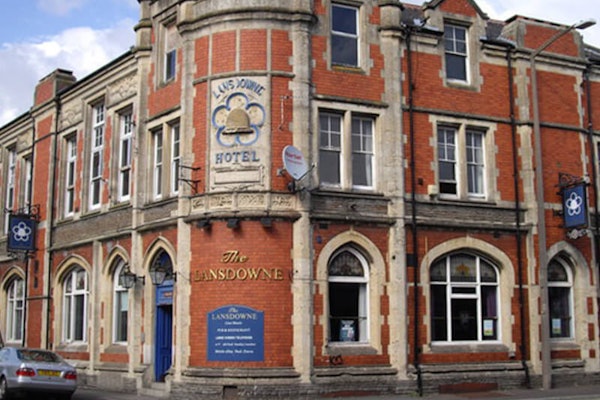 Cardiff dog friendly pub Lansdowne