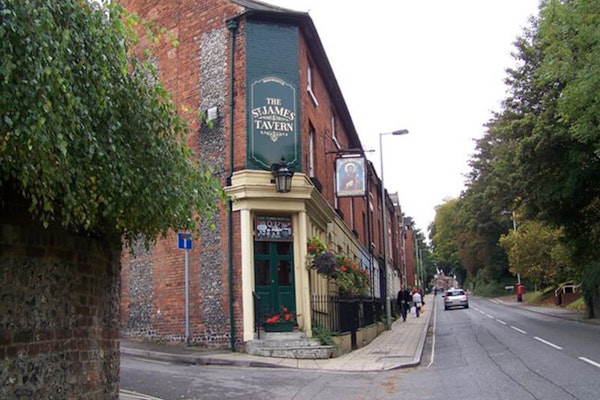 Winchester dog friendly pub St James