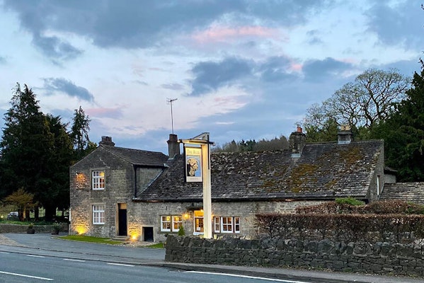 Skipton dog friendly pub The Bull