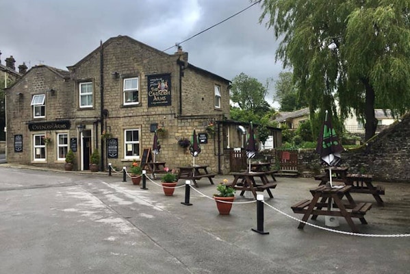 Skipton dog friendly pub Cavendish Arms