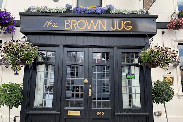 Dog friendly pubs Cheltenham Brown Jug