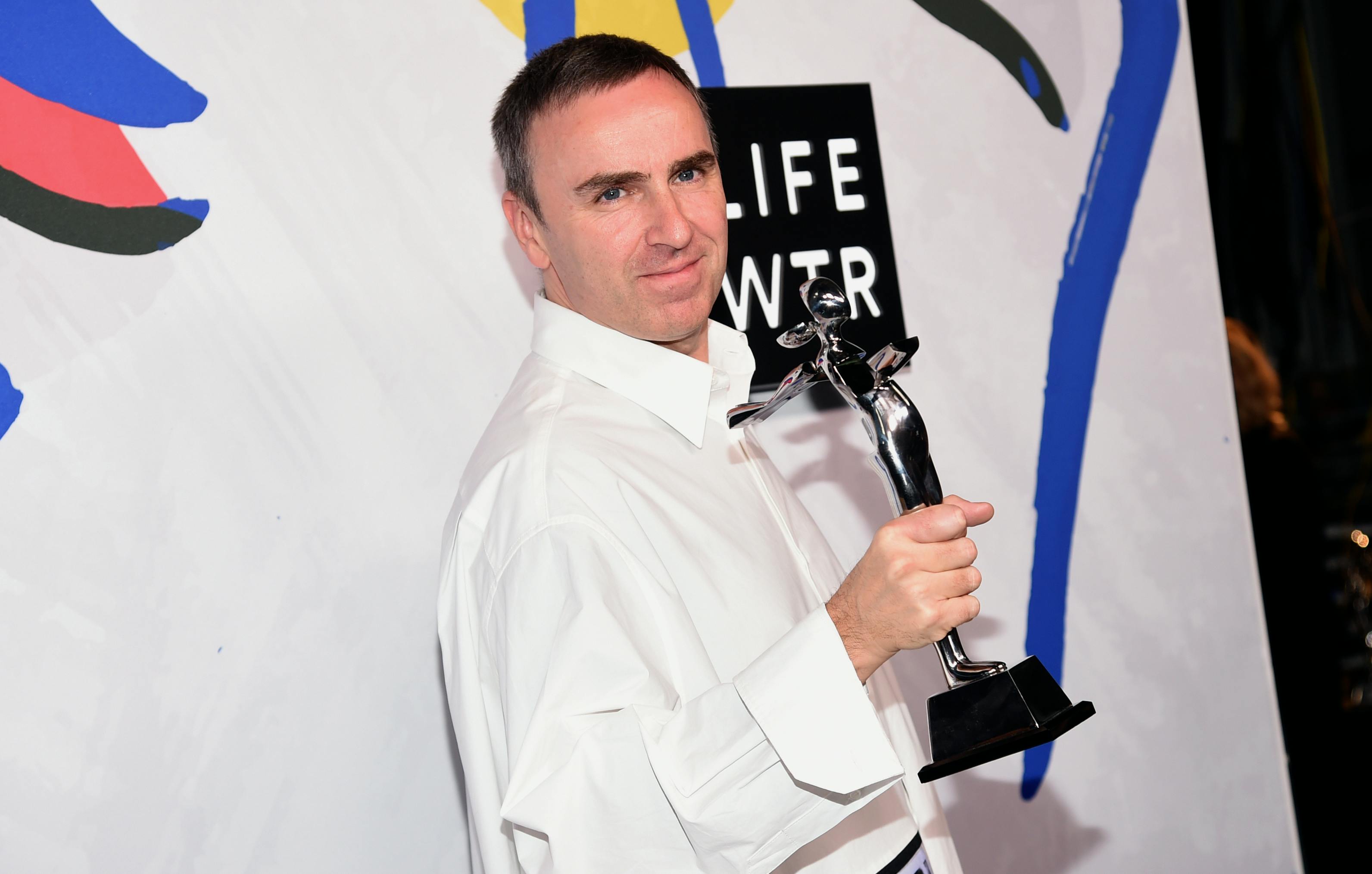 Top 76+ imagen calvin klein awards