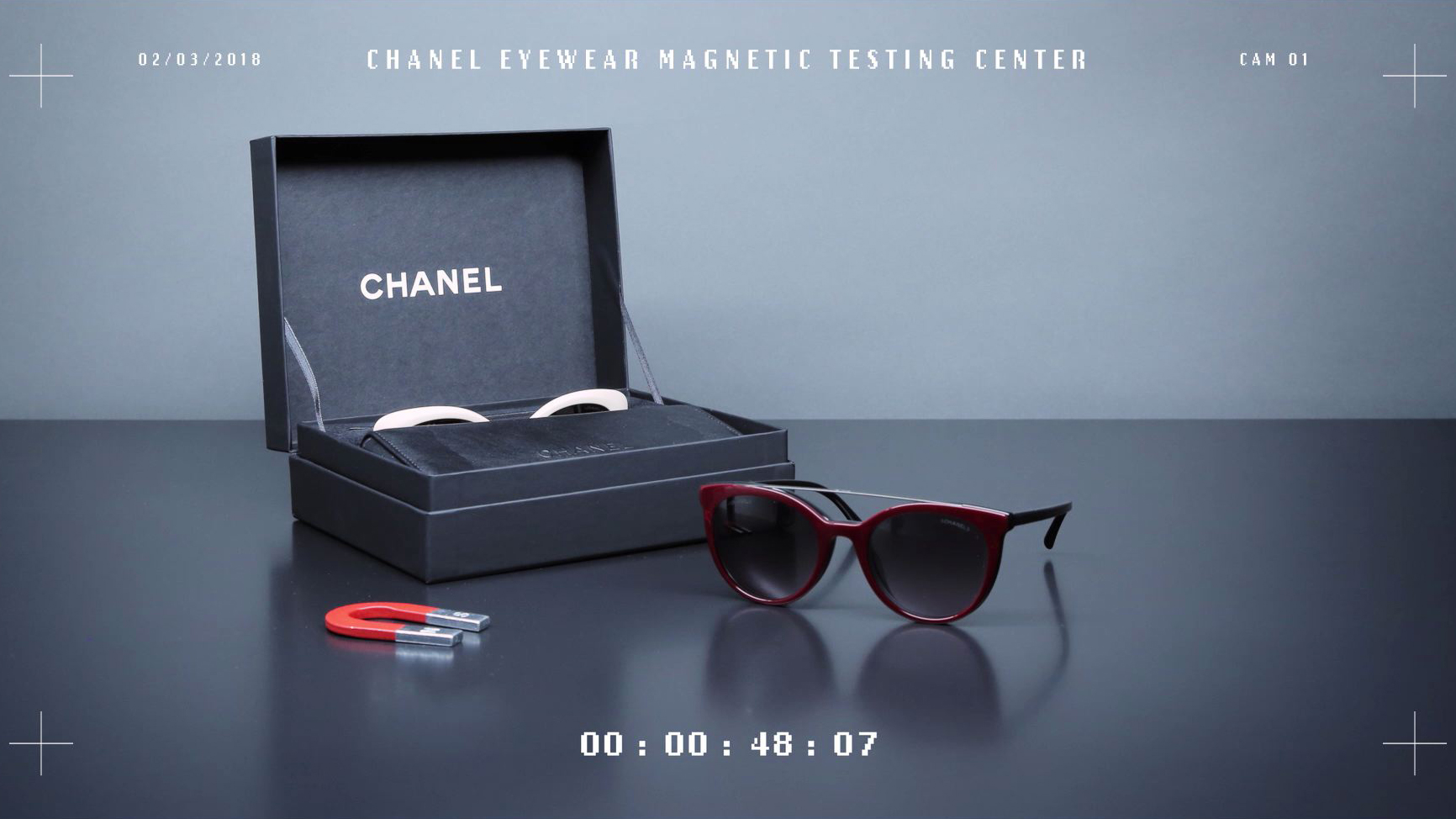 極美品 CHANEL sunglasses マグネティッククリップオン タグ CHANEL Sunglasses: Butterfly Sunglasses, acetate & metal