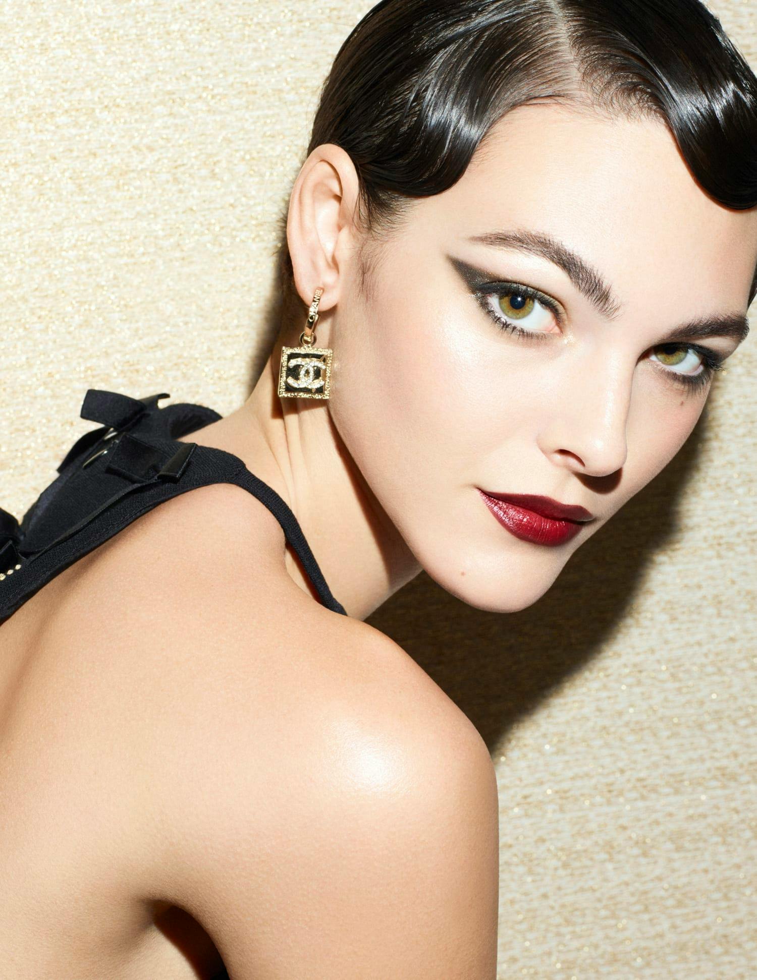 Glam up like you're roaring in the 20s with Chanel Beauty Holiday 2023  Collection