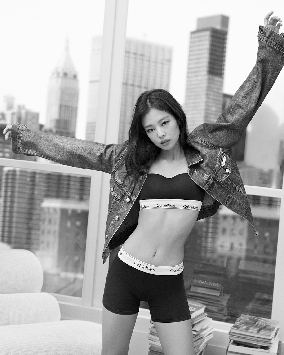 Jennie is back again with another sizzling Calvin Klein campaign