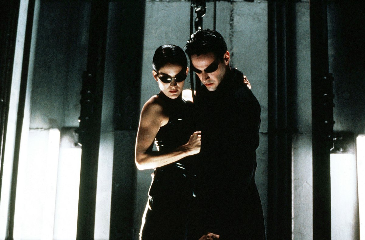 Matrix evrenine tekrar giriyoruz