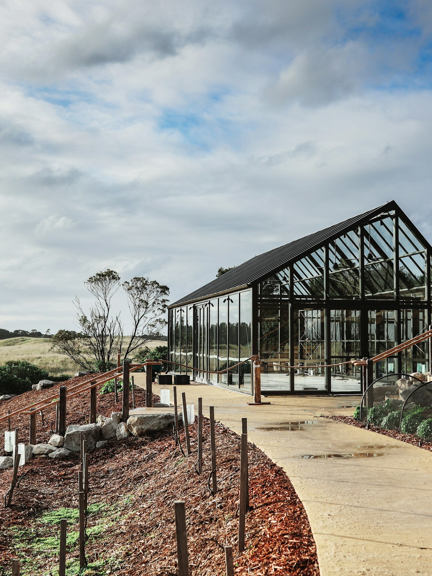 peninsula hot springs tour glasshouse