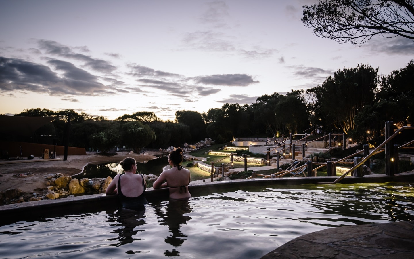 Twilight bathing