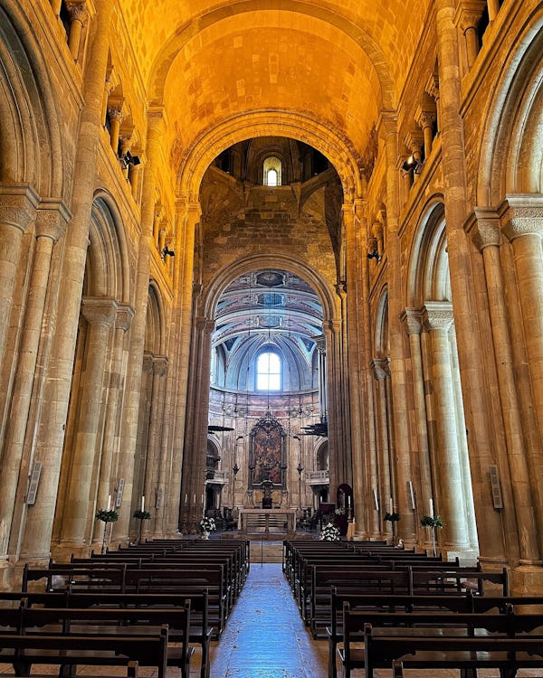 Lisbon Cathedral - Interior