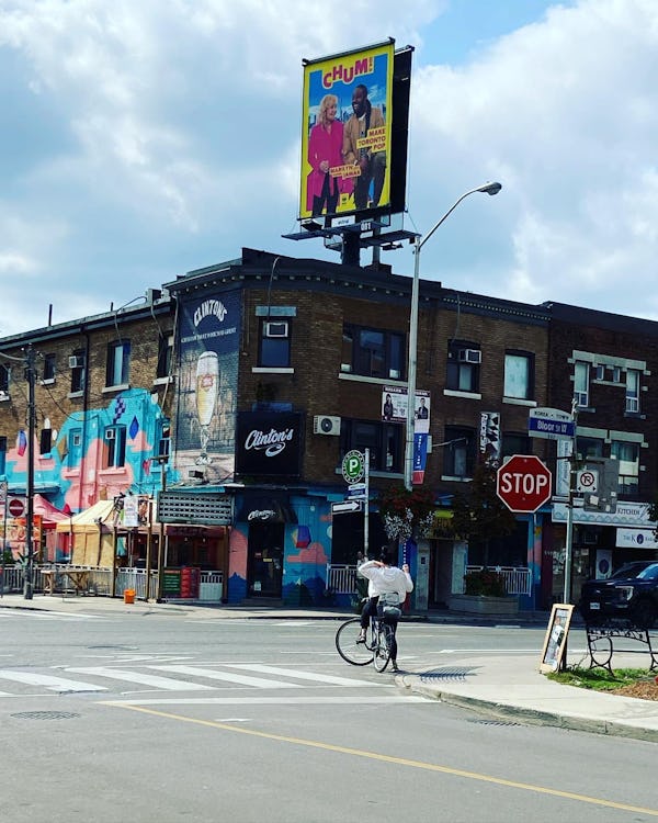 Koreatown, Toronto Street