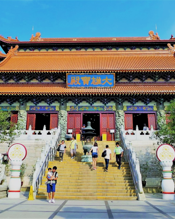 Po Lin Monastery - Exterior