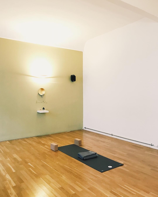 Peace Yoga - Part of interior 1