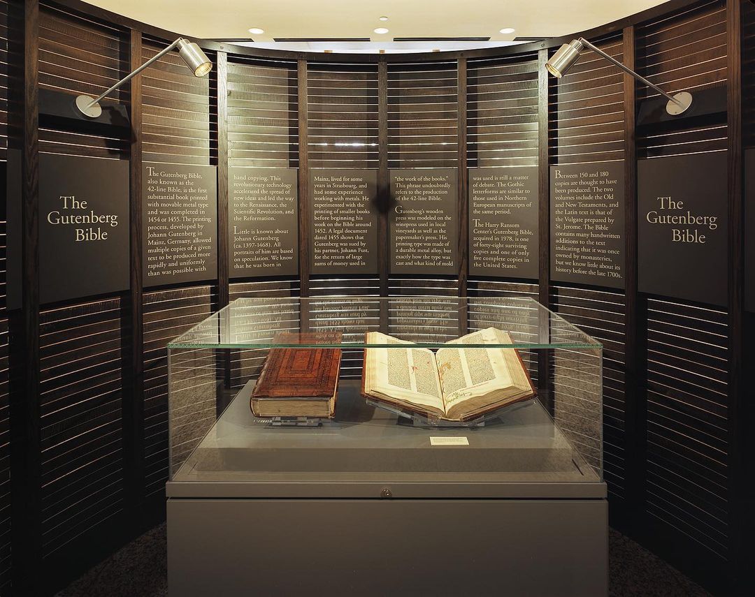 Harry Ransom Center in Austin - Pearl Club