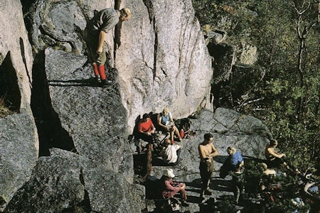Nyere tider: Gårdsplassen på 60-tallet. Se nederst i saken for bildet i originalt format. Foto: Ola Hanche Olsen Nyere tider: Gårdsplassen på 60-tallet. Se nederst i saken for bildet i originalt format. Foto: Ola Hanche Olsen