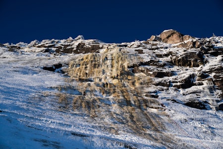 Det var mange som tok turen til Den Hvite Stripa på Andersnatten lørdag 16.januar, og Lars Petter Jonassen med makker fikk heldigvis sikret seg at de kom helt først. Foto: Lars Petter Jonassen. Det var mange som tok turen til Den Hvite Stripa på Andersnatten lørdag 16.januar, og Lars Petter Jonassen med makker fikk heldigvis sikret seg at de kom helt først. Foto: Lars Petter Jonassen.