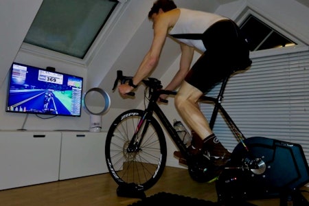 BEST MULIG TRENING? 30/15-intervaller er effektivt hvis du vil komme i form og bli raskere på sykkelen på kort tid. I denne artikkelen tar vi for oss hvordan. Foto: Øyvind Aas sykkel trening intervall 30 15