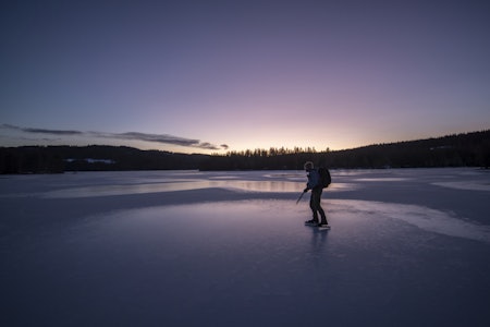 NORDMARKA CLASSIC: Nordmarka på langs er et populært turprosjekt. Endelig fikk vi gjennomført med turskøyter. Foto: Lars Lindland Nordmarka på langs med turskøyter