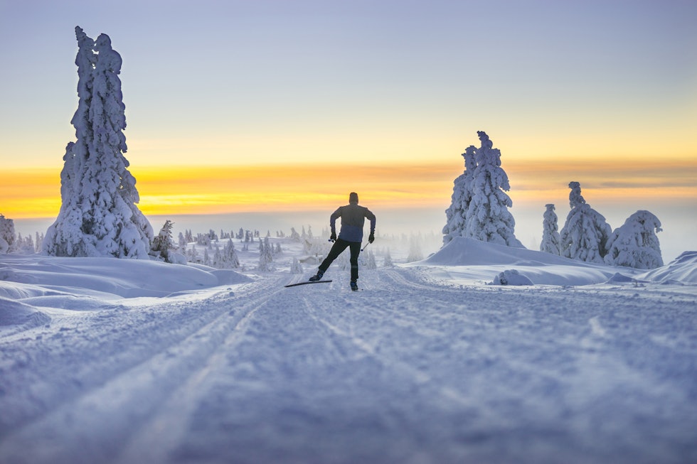 KLEDD FOR SKITUR: I beste fall er klærne det siste du trenger å tenke på når du går på ski. Her fra en desemberdag på Nordseter ved Lillehammer. Foto: Tore Martin Søbak Gundersen klær for langrenn