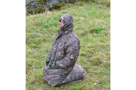 POSTERINGSPOSE: Test av Hunters Posteringspose. Foto: JEGER Jeger ikledd Hunters Posteringspose