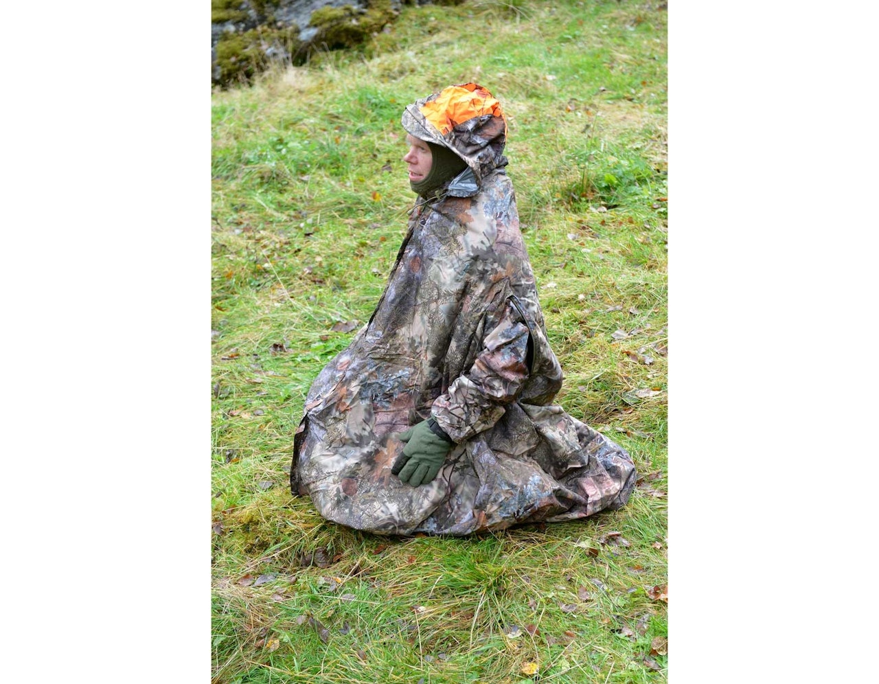 Test av Dovrefjell Multiduk Light. Foto: JEGER Jeger ikledd Dovrefjell Multiduk Light