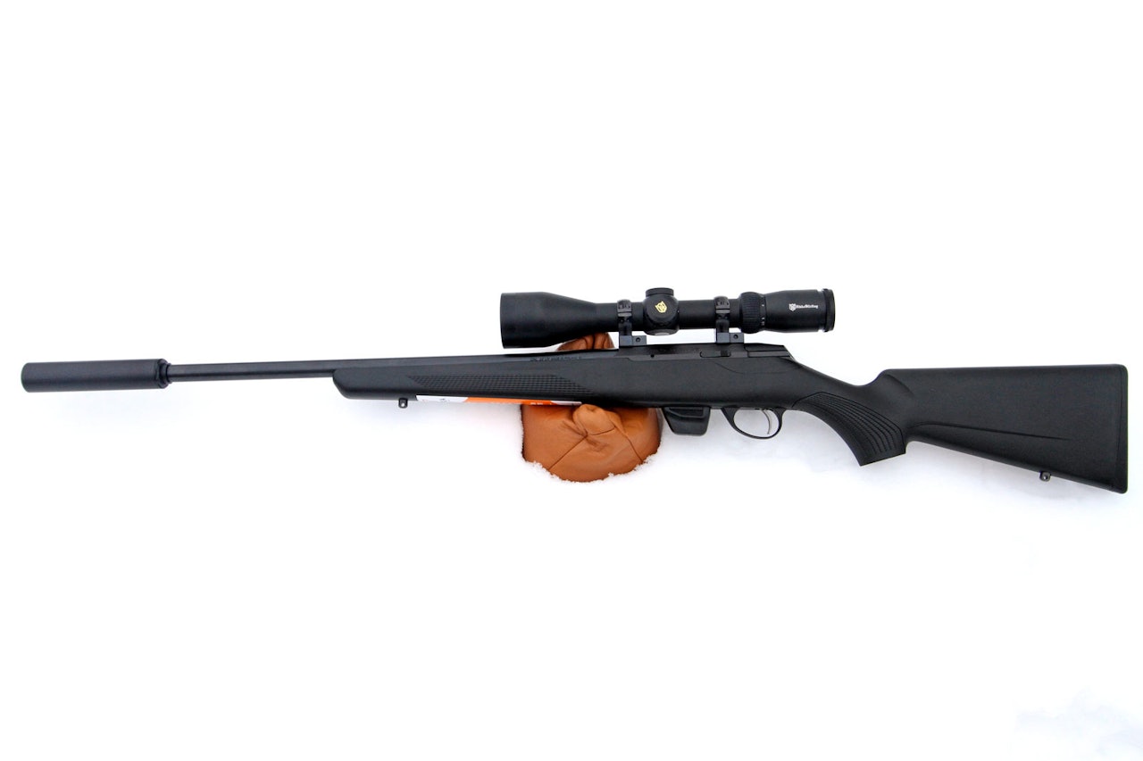 TIKKA T1X: Kompakt og brukervennlig stokk med god håndutfylling Tikka T1X Salongrifle test 22.