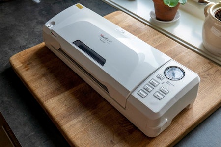 Holder tett: Magic Vac Master er enkel i bruk og holder vakuumposene tett. Test av Magic Vac Master vakuumpakker