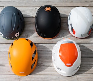 KLATREHJELM: Vi tester klatrehjelmer for dame og herre, til alle typer klatring KLATREHJELM: Vi tester klatrehjelmer for dame og herre, til alle typer klatring