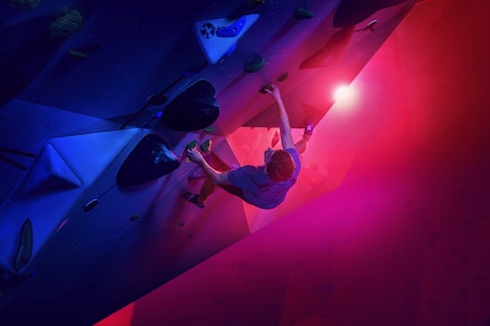 Nå åpner endelig dette rå klatreanlegget i Åsane i Bergen. Det blir Skandinavias største klatresenter. Foto: Vegard Breie Nå åpner endelig dette rå klatreanlegget i Åsane i Bergen. Det blir Skandinavias største klatresenter. Foto: Vegard Breie