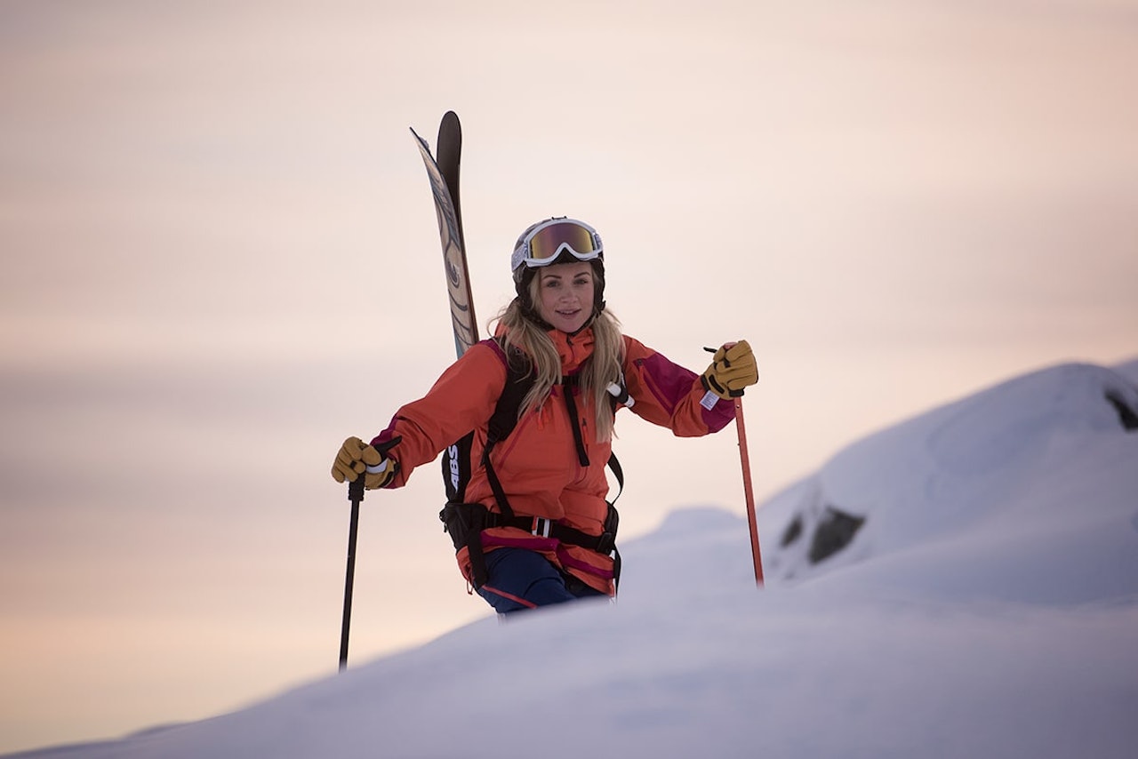 Bli med på frikjøringskurs med Linn Cecilie Mæhlum og Sondre Loftsgarden Bli med på frikjøringskurs med Linn Cecilie Mæhlum og Sondre Loftsgarden