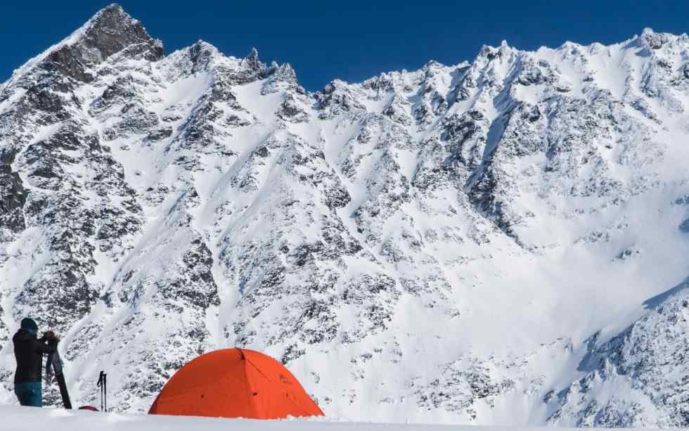 Vintertelting med MSR på High Camp Turtagrø. Foto: Henrik Ulleland