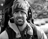 Sverre Hjørnevik holder kurs under High Camp Sverre Hjørnevik holder kurs under High Camp