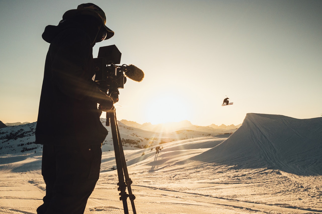 SKIFILM-LEGENDER: Level 1 har laget flere av tidenes råeste skifilmer. Nå blir det feteste fra årets film å se på Fri Flyt Film Tour i høst. Foto: Level 1